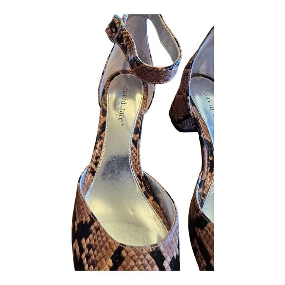 David Tate Womens Adeline Ankle Pointe Toe Block Heels Snake Print 7.5N - Picture 5 of 9